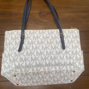 Michael Kors shoulder bag